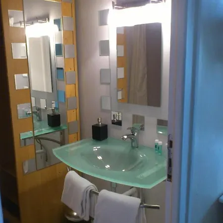 Le Rodin Hotel 2*